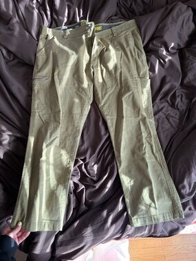 Lee Men's Olive Cargo Pants